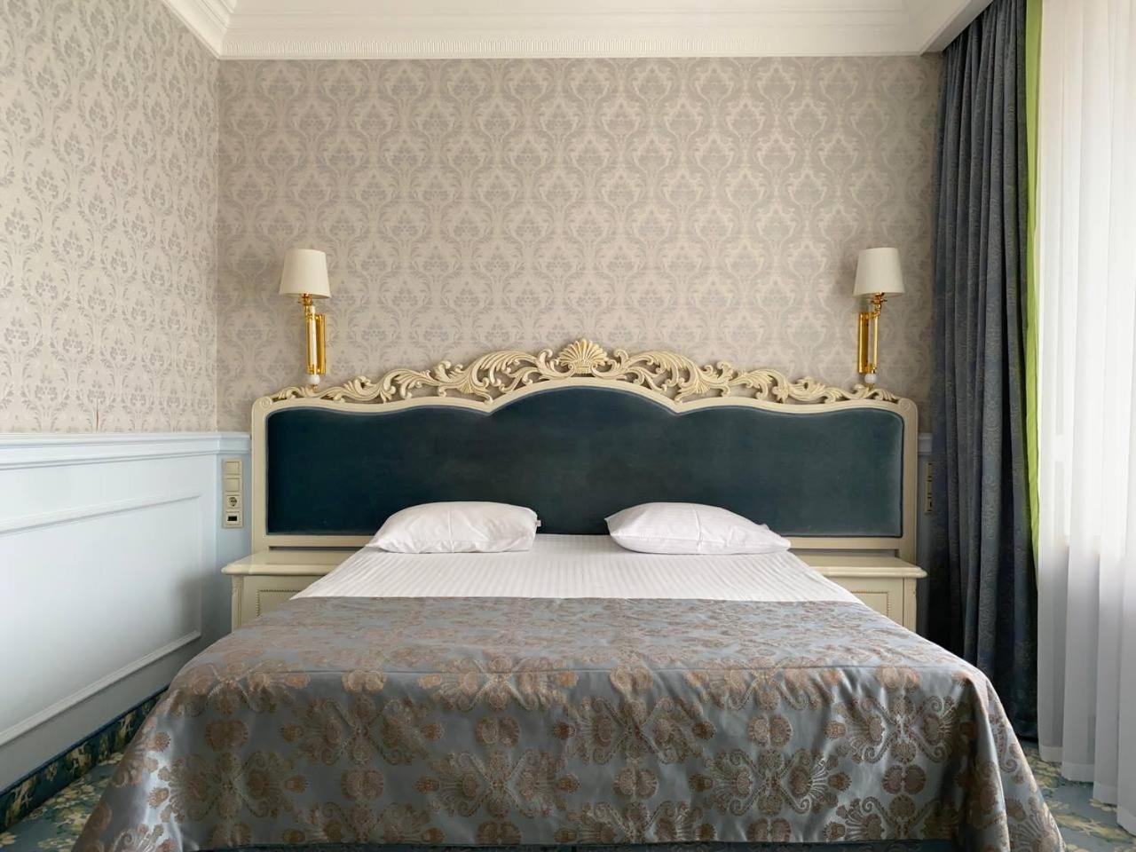 Royal Olympic Hotel Kiev Extérieur photo